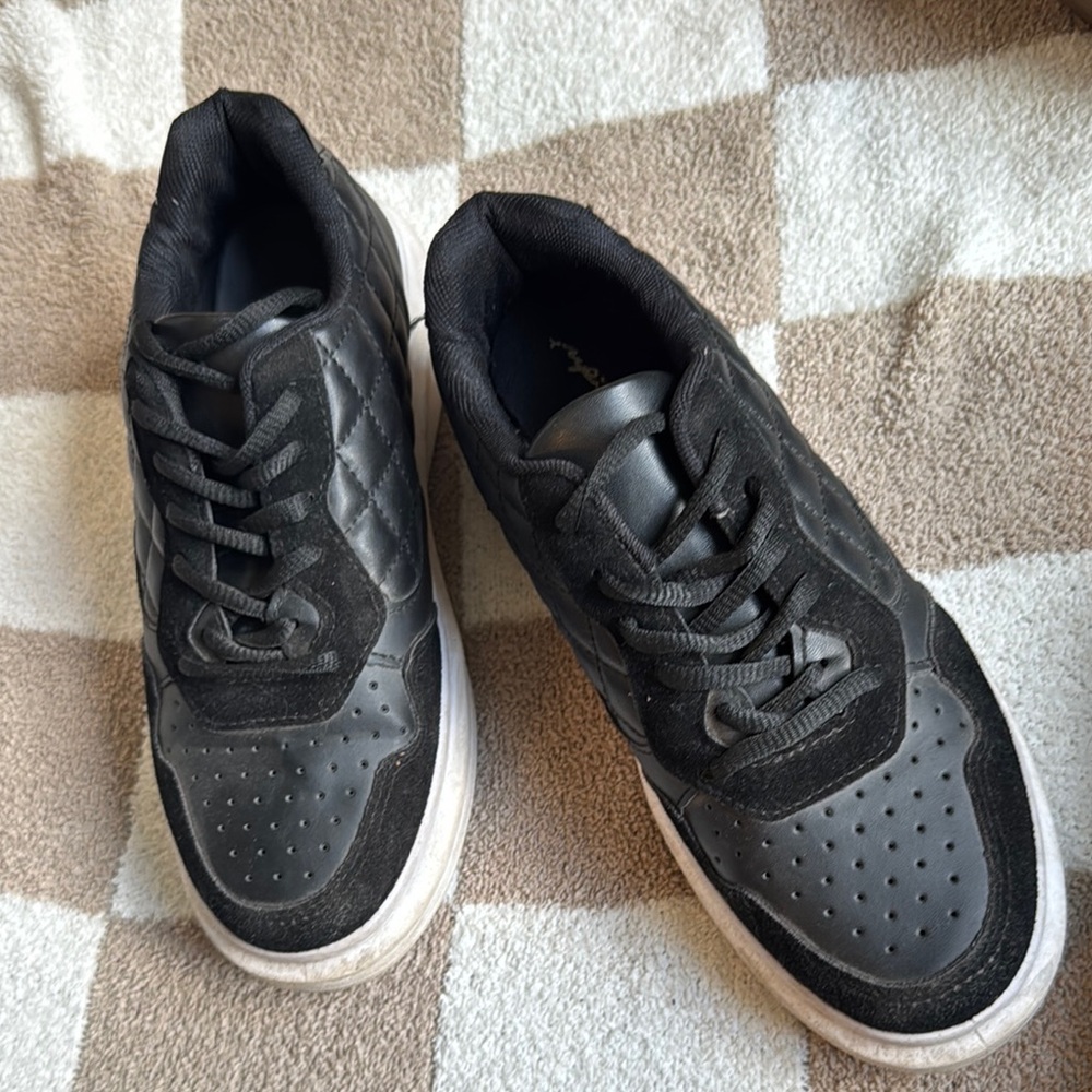 Black Boutique Sneakers— Size 38